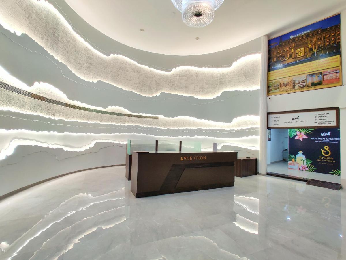 Golden Chariot Hotel Daman Exterior foto